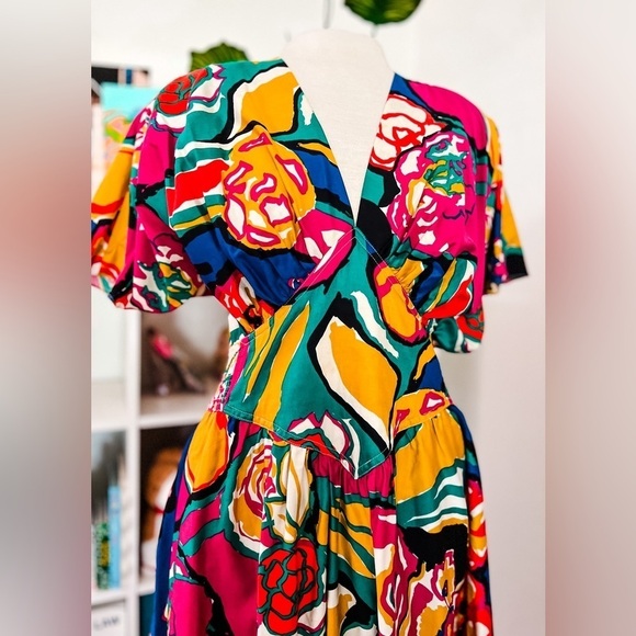 RARE Floral Vintage Dress - Pierre Cardin - Picture 2 of 9